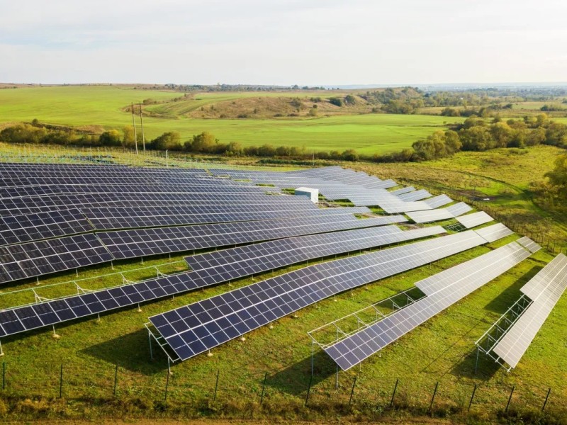 Napelem és energiatároló az audit után: mikor éri meg a vállalatnak?